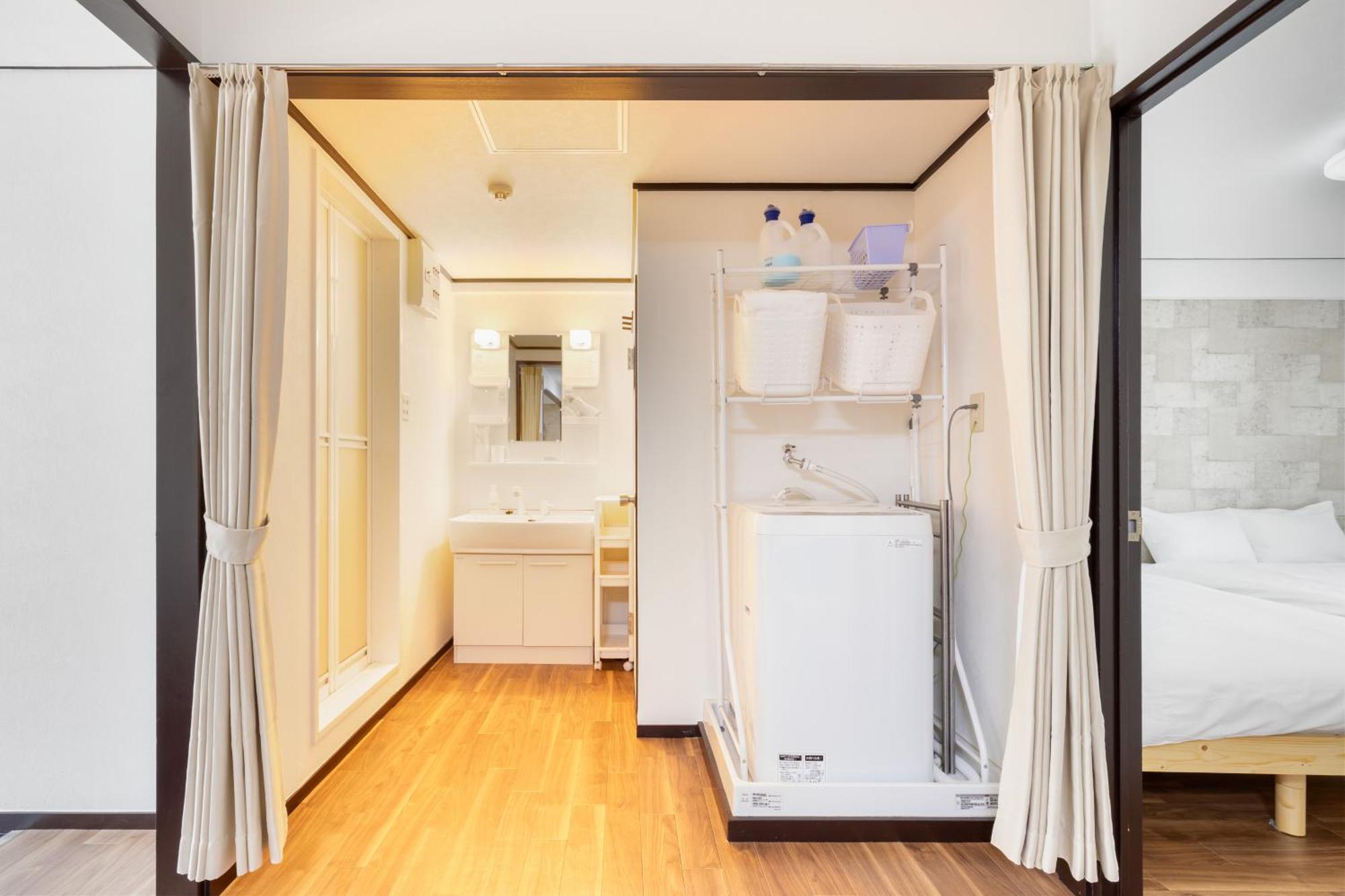 Teioh Nishi Shinsaibashi Apartment Osaka Exterior photo