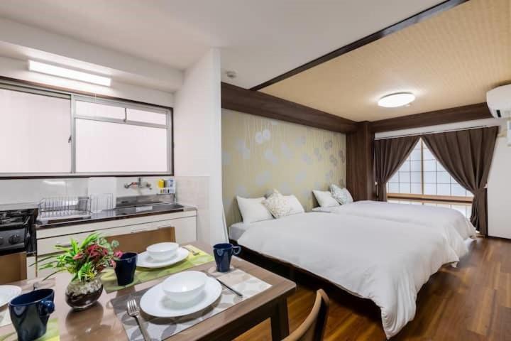 Teioh Nishi Shinsaibashi Apartment Osaka Exterior photo